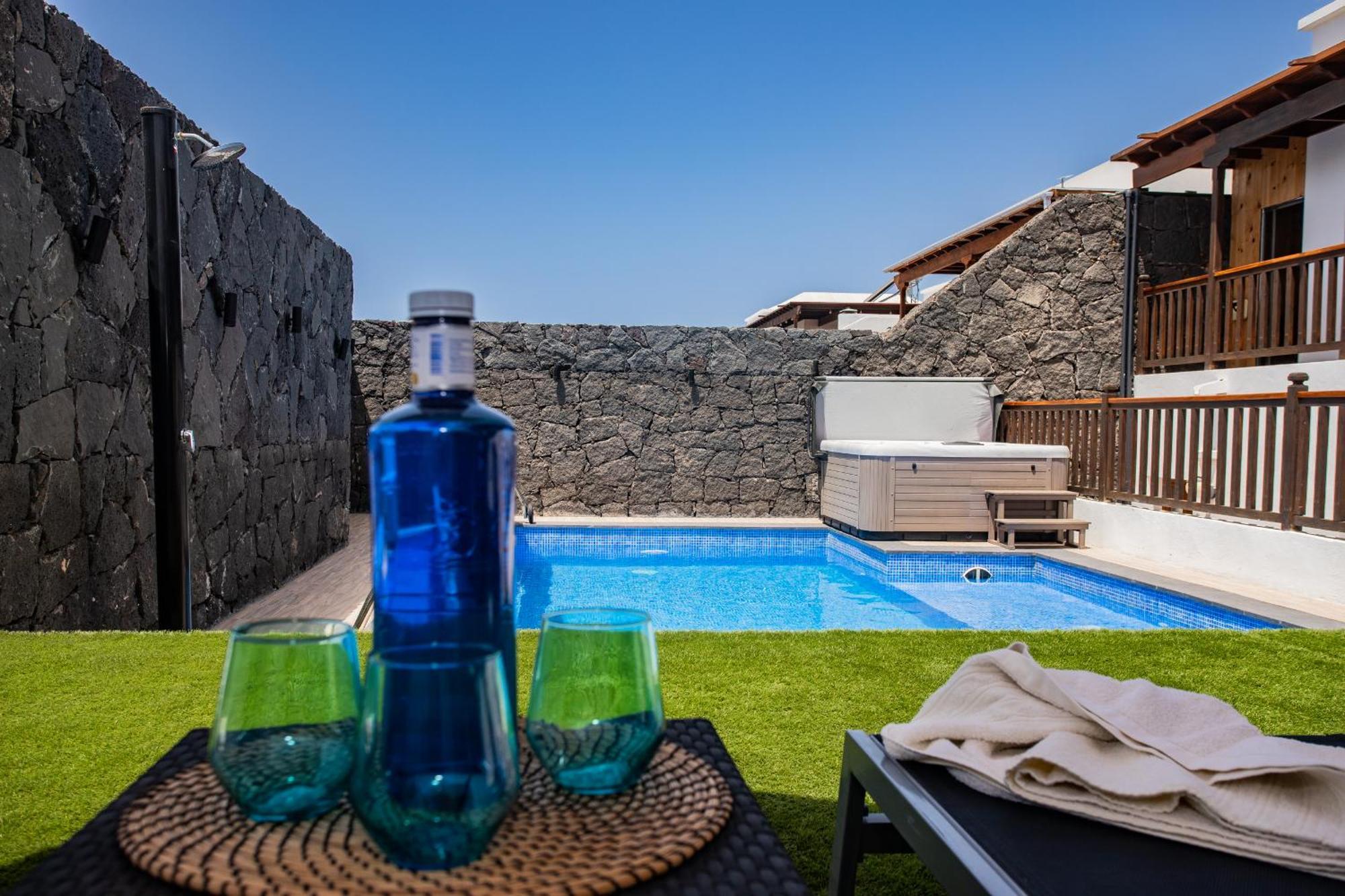 Villa Casa Blanca Playa Blanca  Exteriör bild